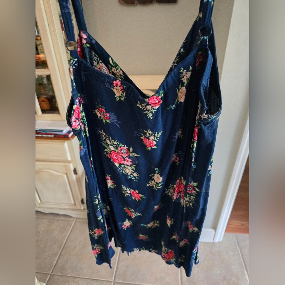 Women's plus size tank top